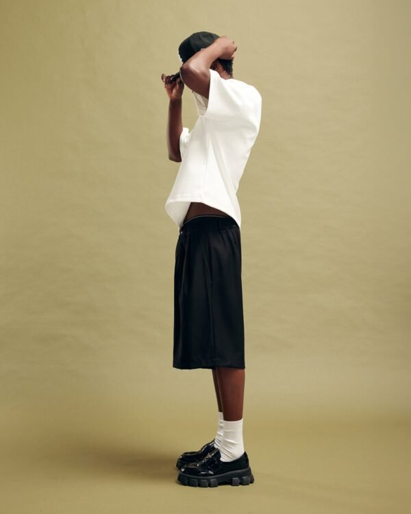 PLEATED SHORT | Black